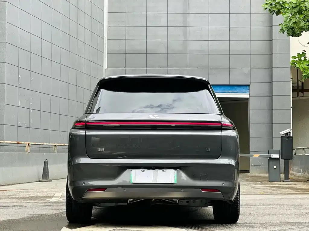 Li Auto L8 2024 из CN, фото 4