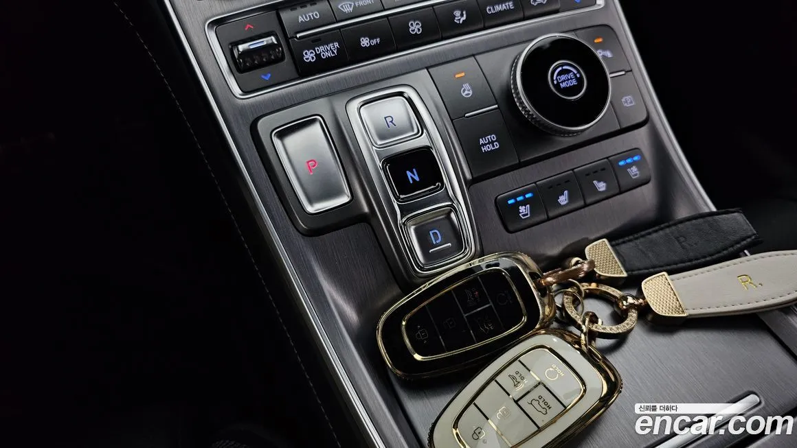 Hyundai Santafe — фото 9