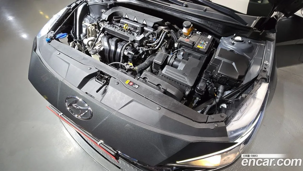 Hyundai AVANTE 2023 из KR, фото 6