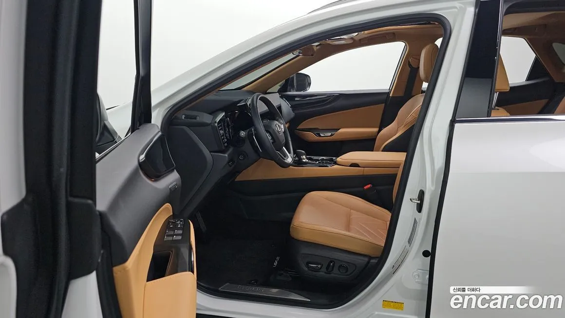 Lexus NX 2025 из KR, фото 10