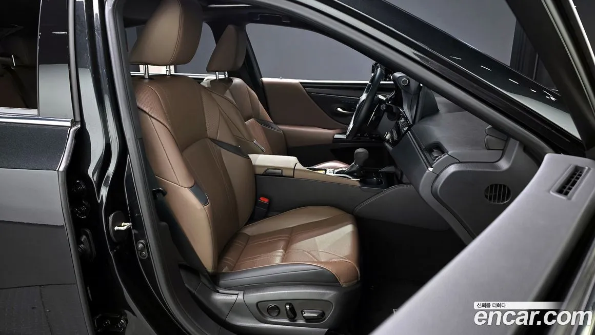 Lexus ES 2023 из KR, фото 10