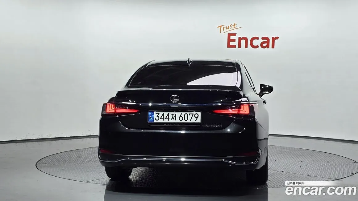 Lexus ES 2023 из KR, фото 4