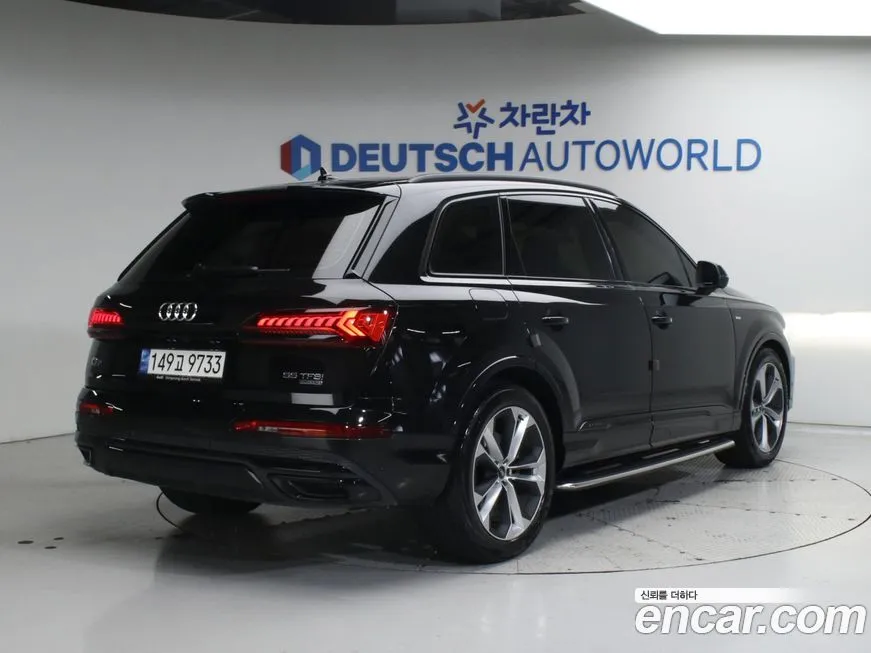 Audi Q7 — фото 2
