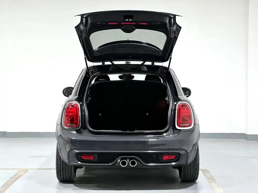 MINI Cooper (3-door) 2021 из CN, фото 3