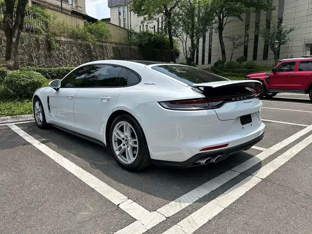 Porsche Panamera 2021 из CN, фото 4