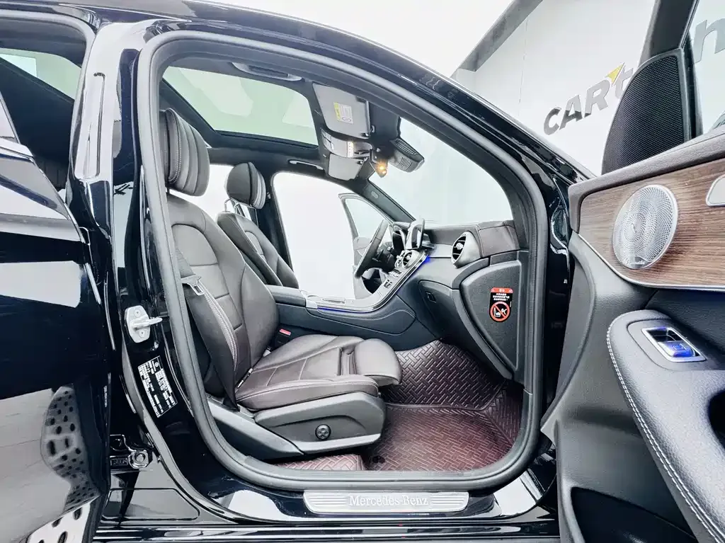 Mercedes-Benz GLC 2021 из CN, фото 10