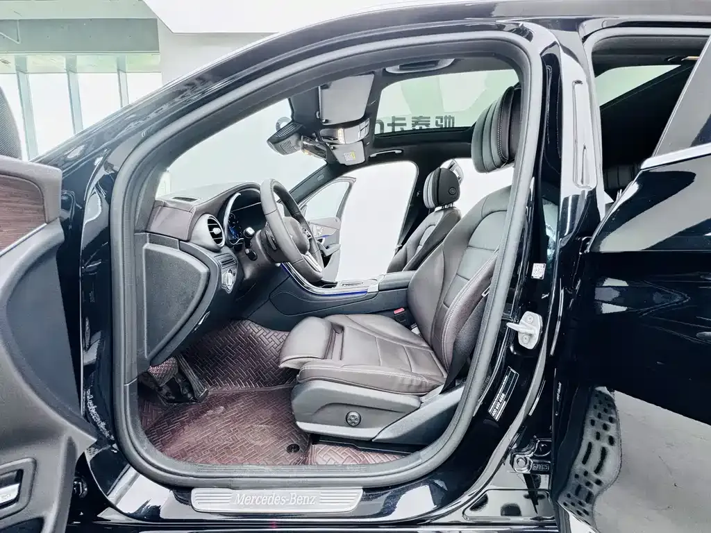 Mercedes-Benz GLC 2021 из CN, фото 9