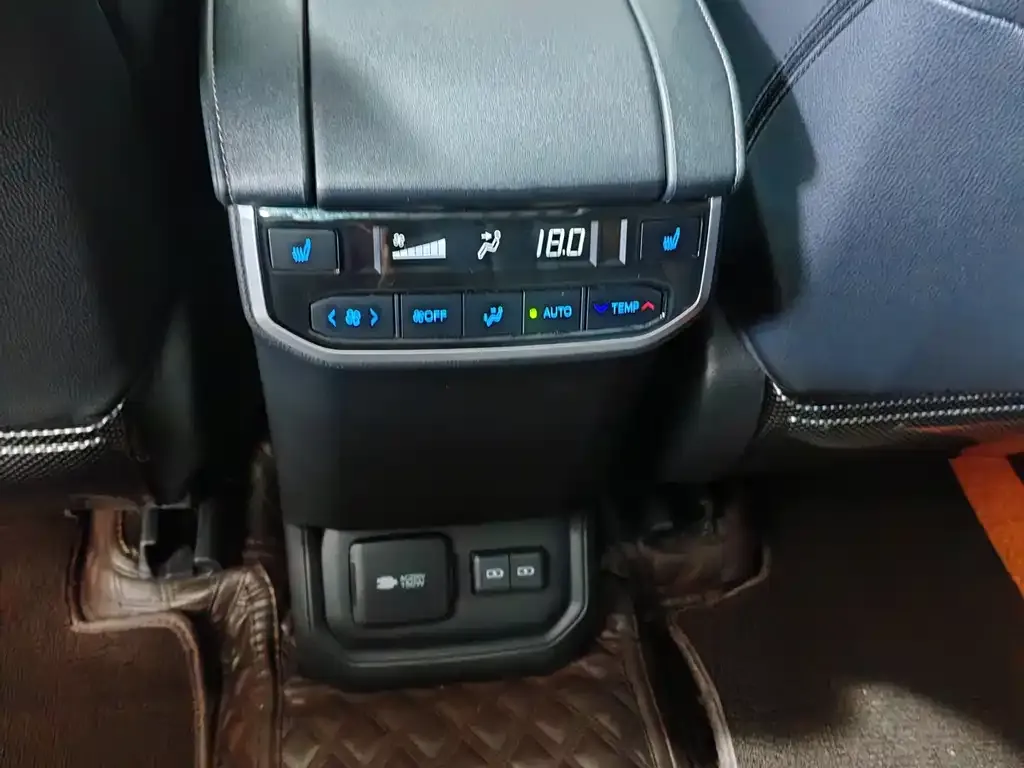 Toyota Highlander 2022 из CN, фото 7