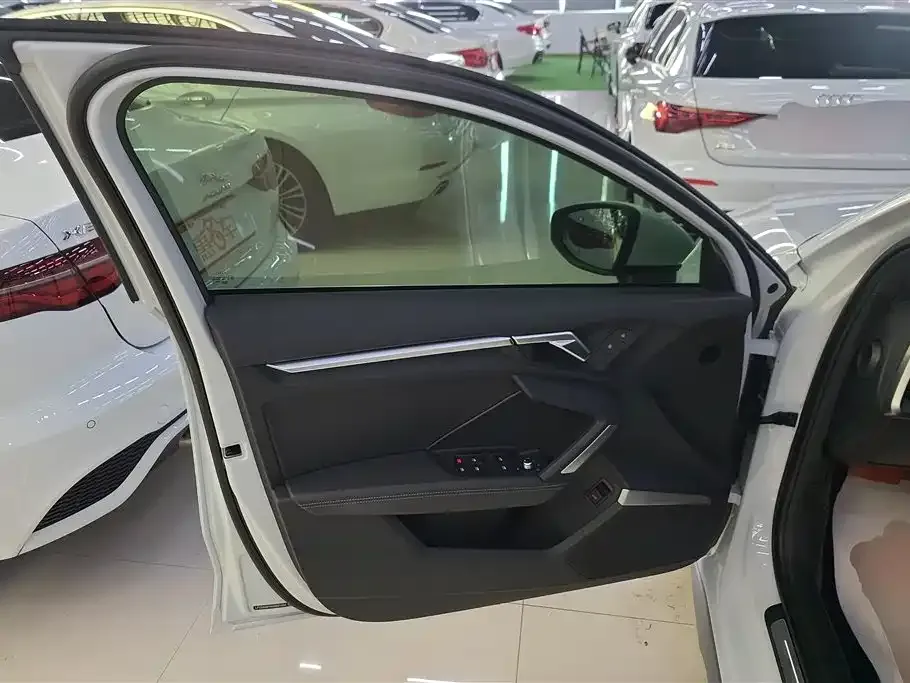 Audi A3 2025 из CN, фото 7