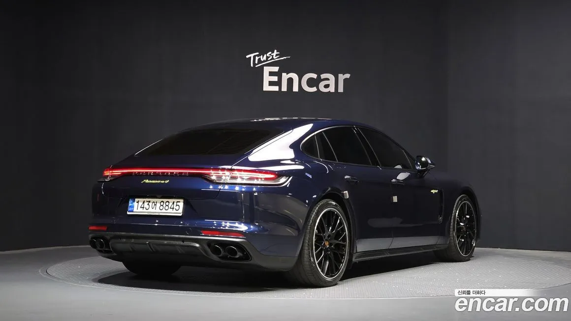 Porsche Panamera 2021 из KR, фото 2