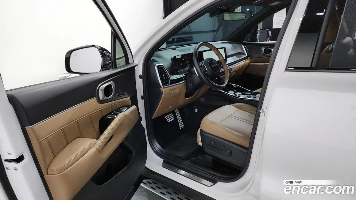 Kia Sorento — фото 10