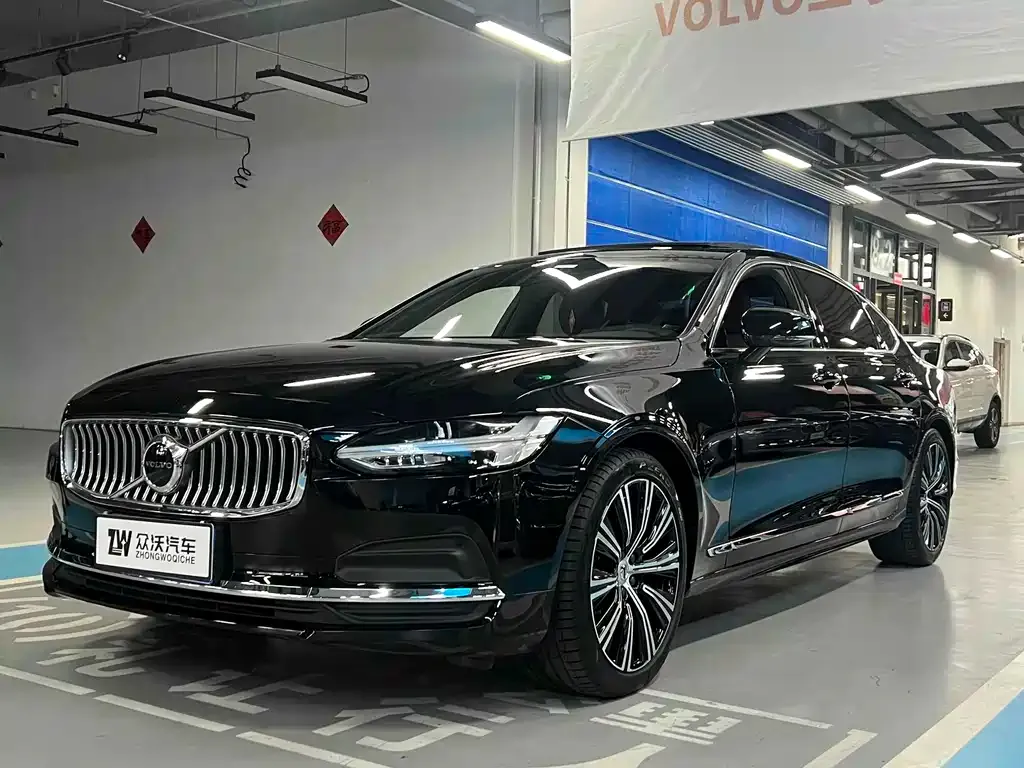 Volvo S90 2024 из CN, фото 1