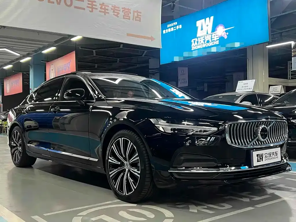 Volvo S90 2024 из CN, фото 3
