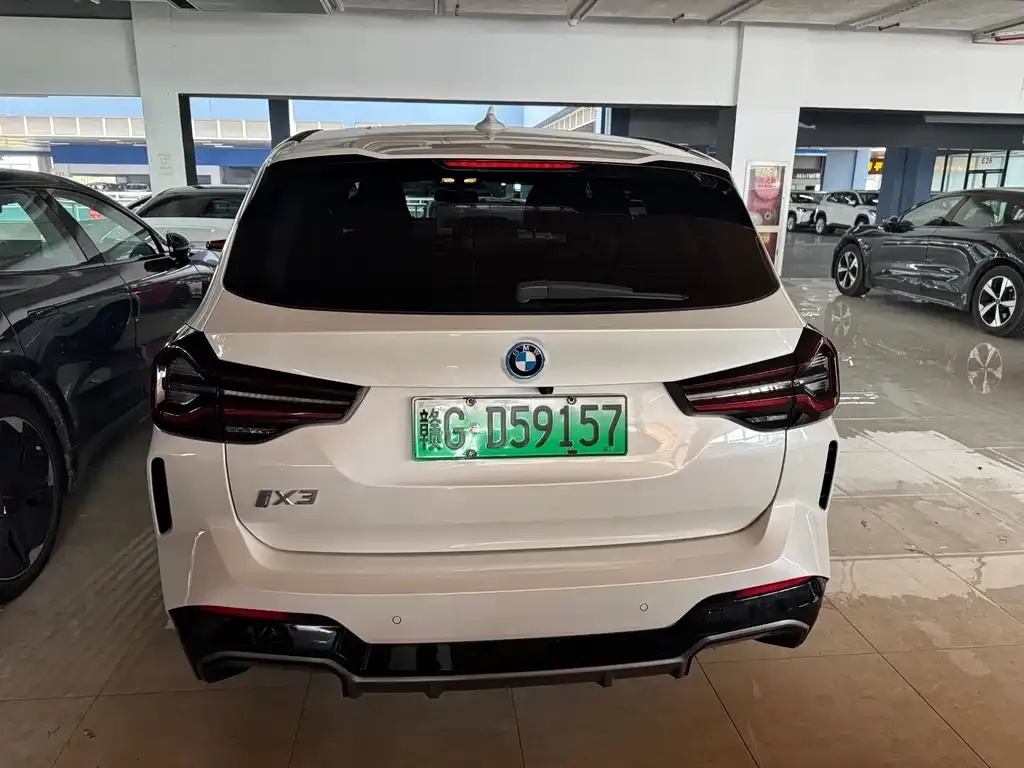 BMW iX3 2023 из CN, фото 10