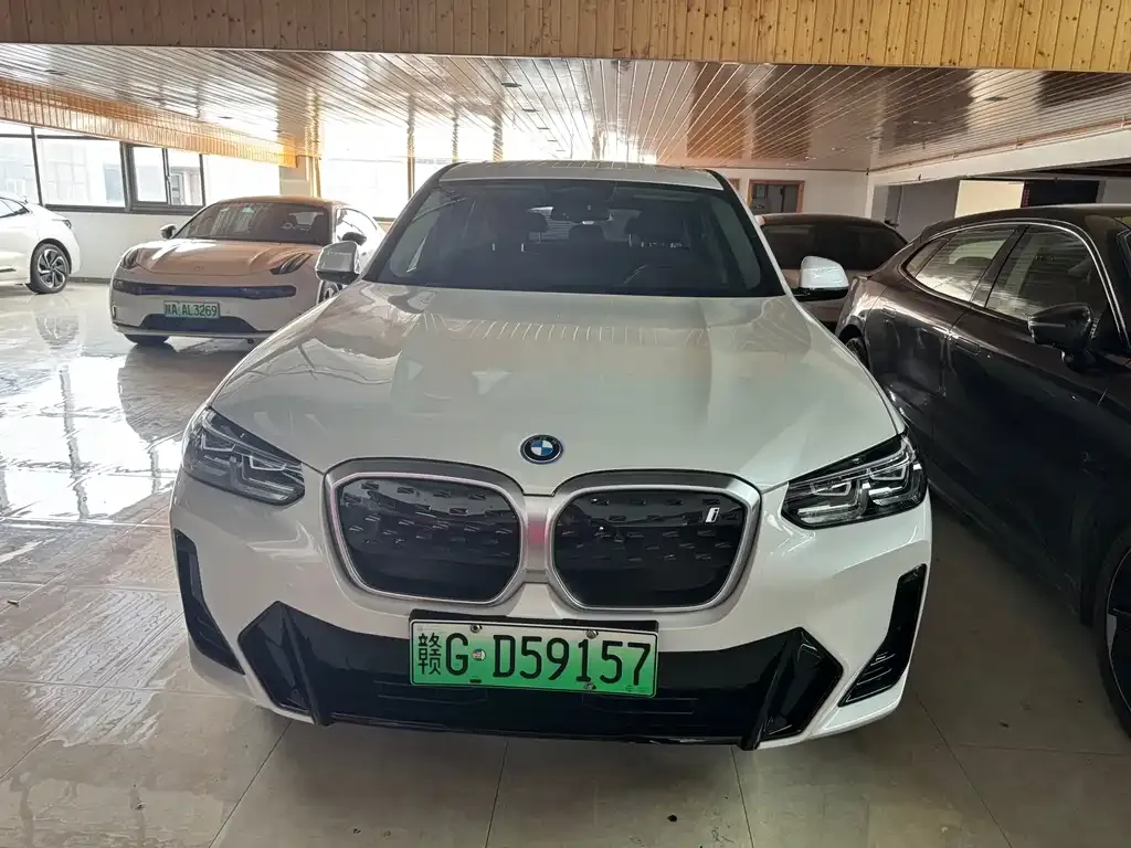 BMW iX3 2023 из CN, фото 2