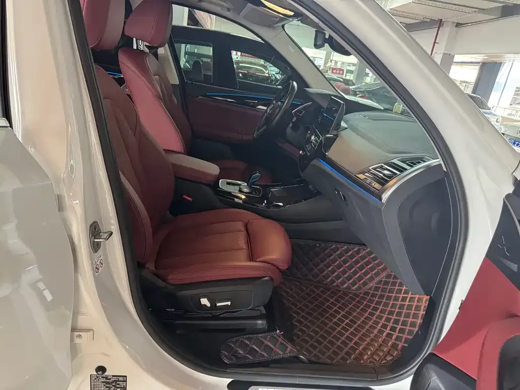 BMW iX3 2023 из CN, фото 5