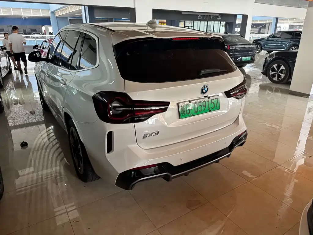 BMW iX3 2023 из CN, фото 9