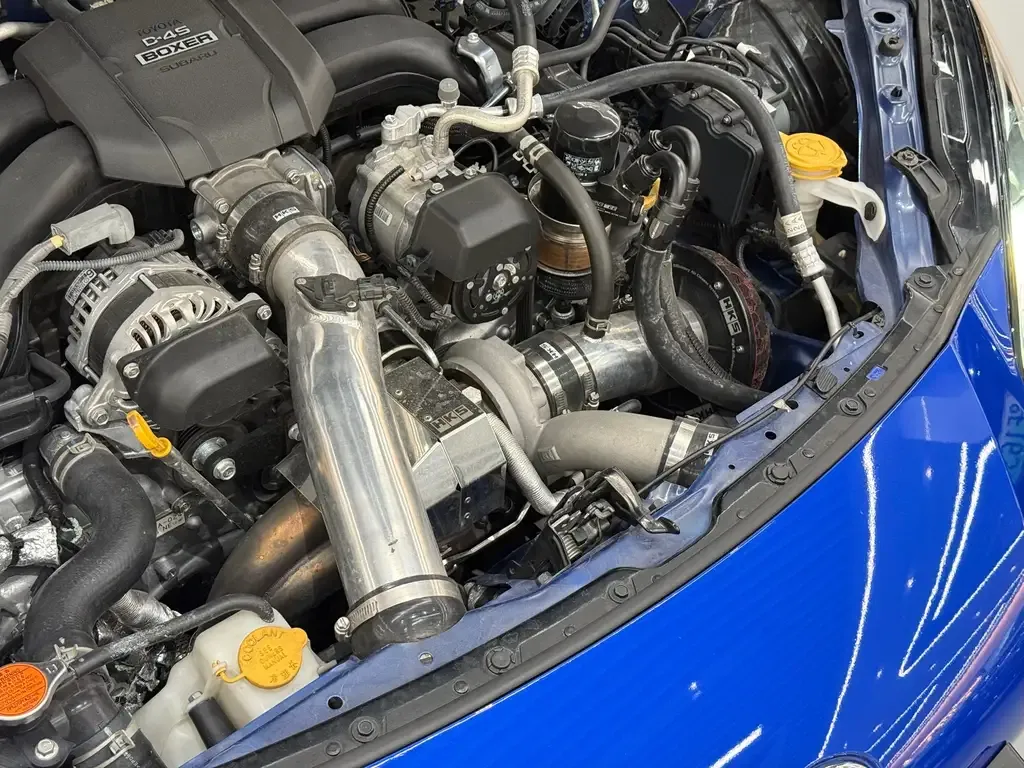 Subaru BRZ 2023 из CN, фото 7