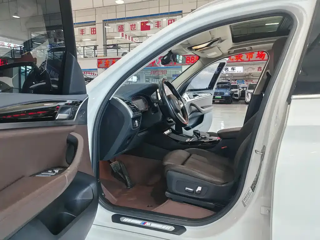 BMW X3 2023 из CN, фото 4