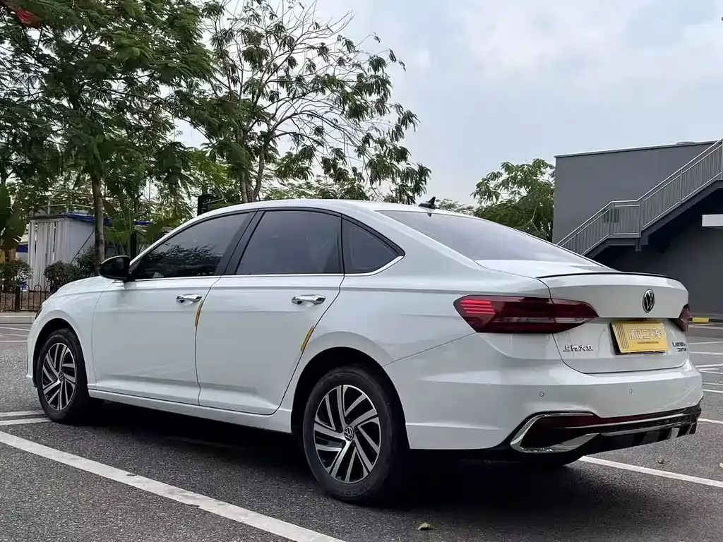Volkswagen Lavida 2023 из CN, фото 7