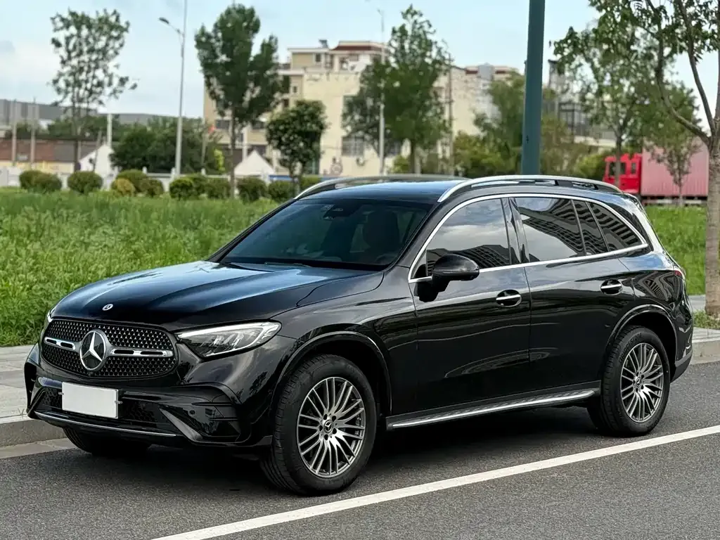 Mercedes-Benz GLC 2023 из CN, фото 1