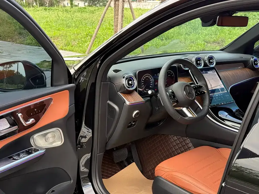 Mercedes-Benz GLC 2023 из CN, фото 4