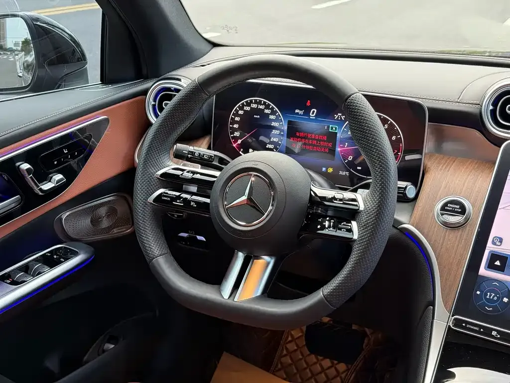 Mercedes-Benz GLC 2023 из CN, фото 8