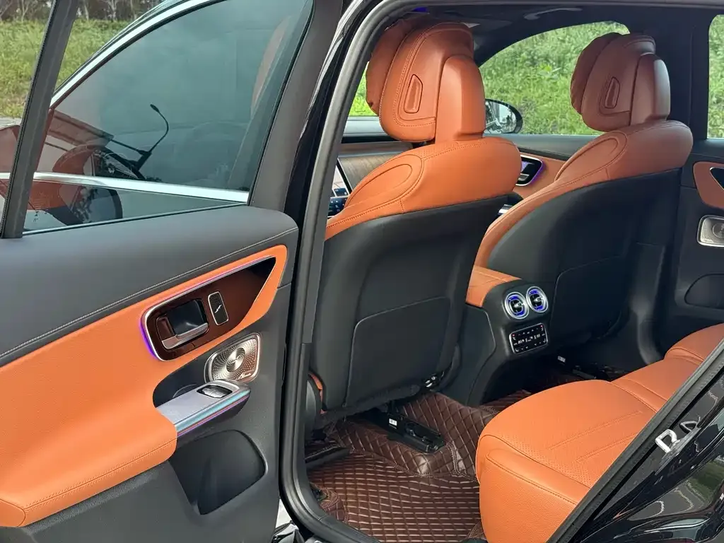 Mercedes-Benz GLC 2023 из CN, фото 9