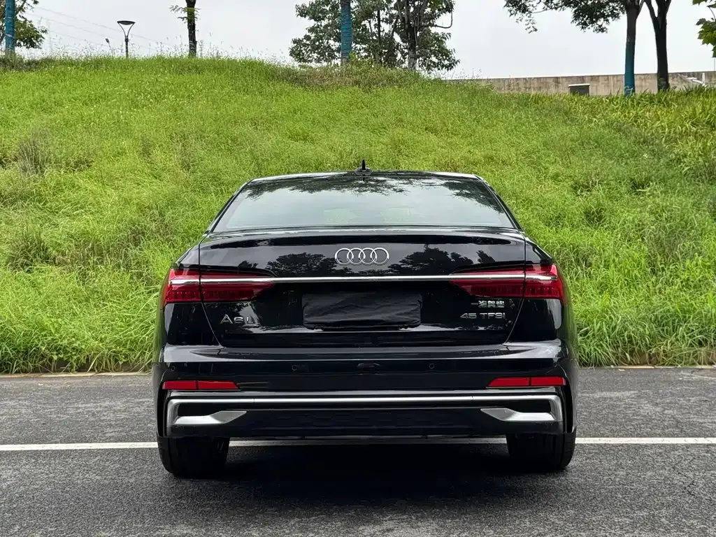 Audi A6L 2025 из CN, фото 8