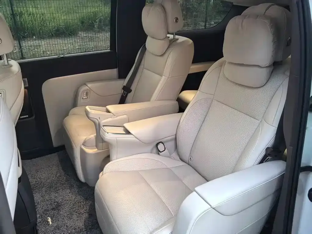 Li Auto MEGA 2024 из CN, фото 4