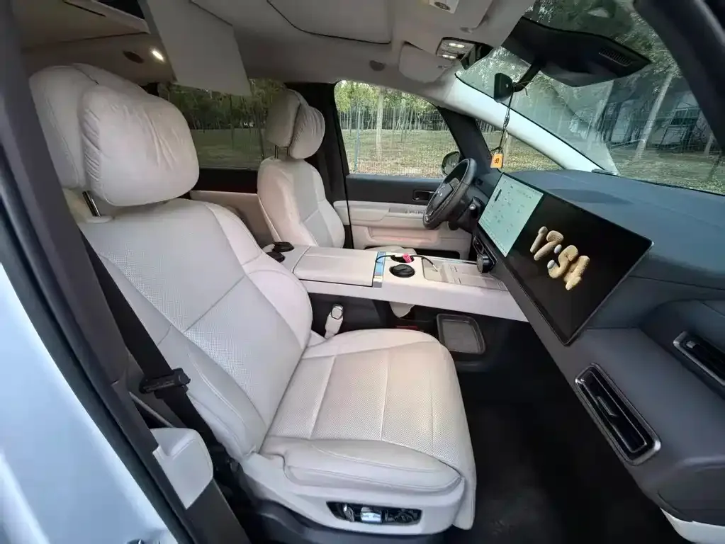 Li Auto MEGA 2024 из CN, фото 7
