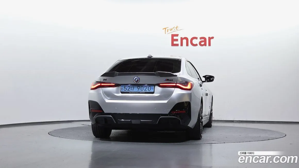 BMW i4 2023 из KR, фото 4