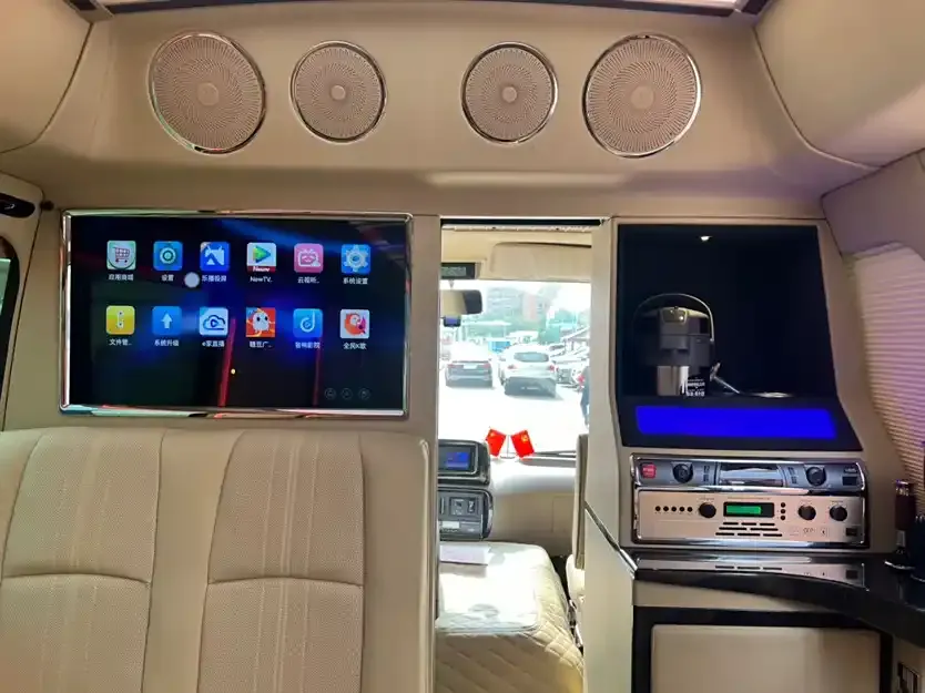 Toyota Coaster 2022 из CN, фото 9