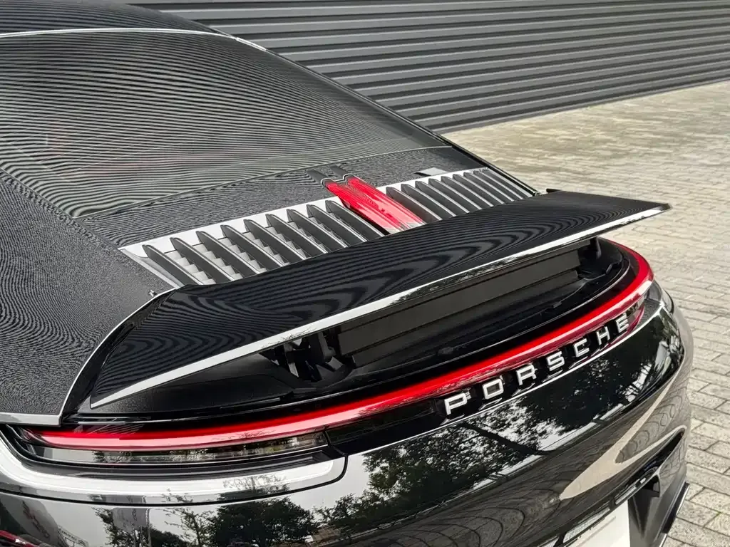 Porsche 911 2024 из CN, фото 5