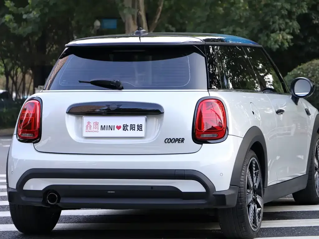 MINI Cooper (3-door) 2022 из CN, фото 4