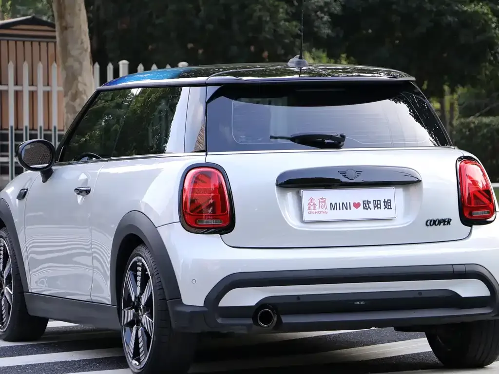 MINI Cooper (3-door) 2022 из CN, фото 6