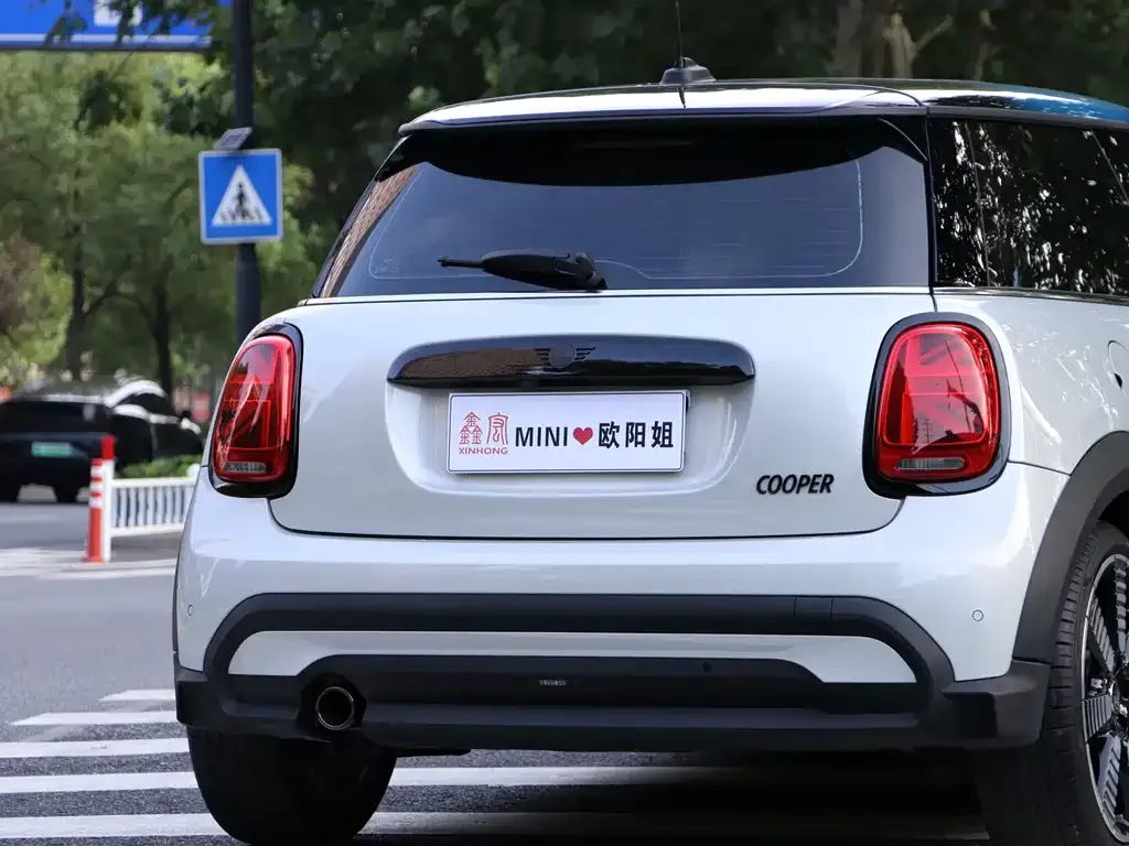 MINI Cooper (3-door) 2022 из CN, фото 9