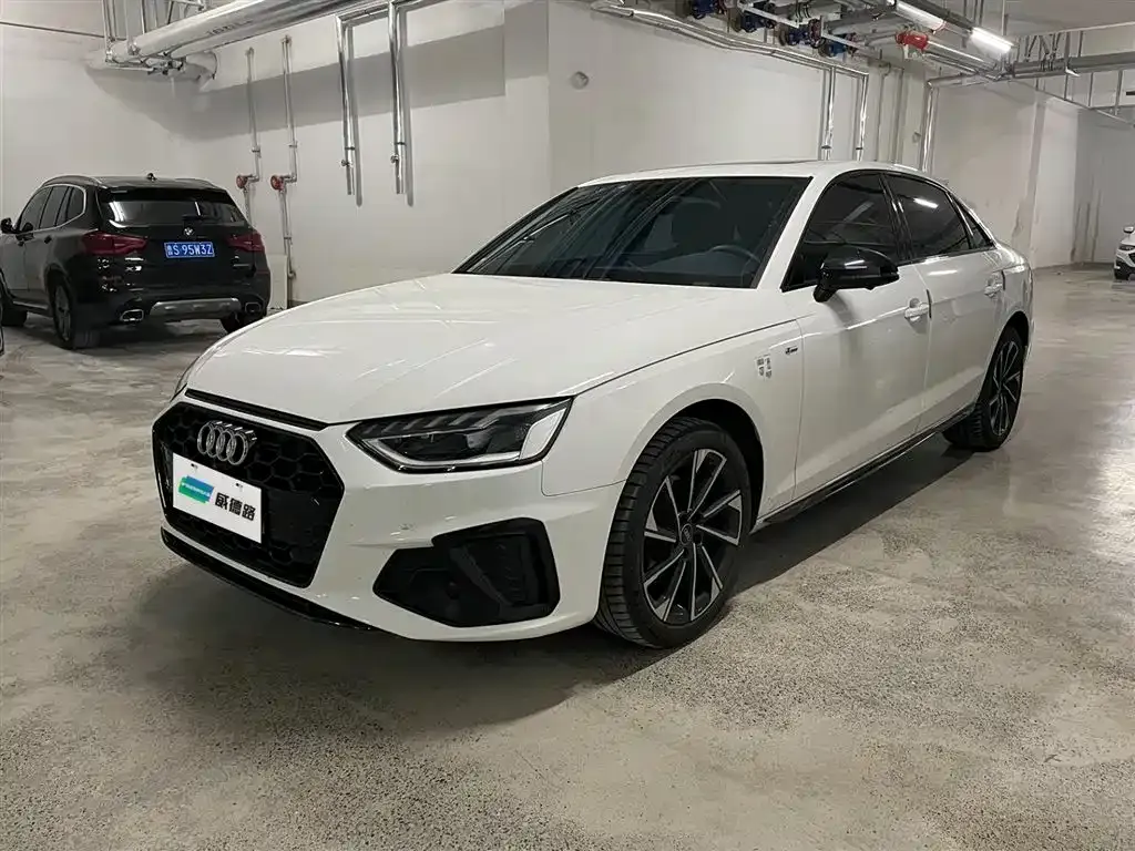 Audi A4L 2023 из CN, фото 1