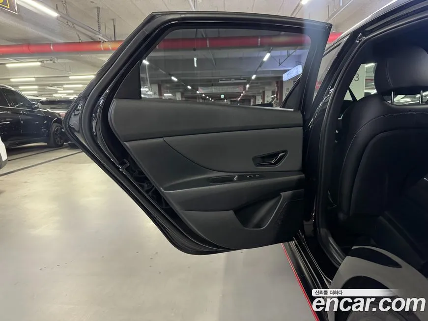 Hyundai AVANTE — фото 9