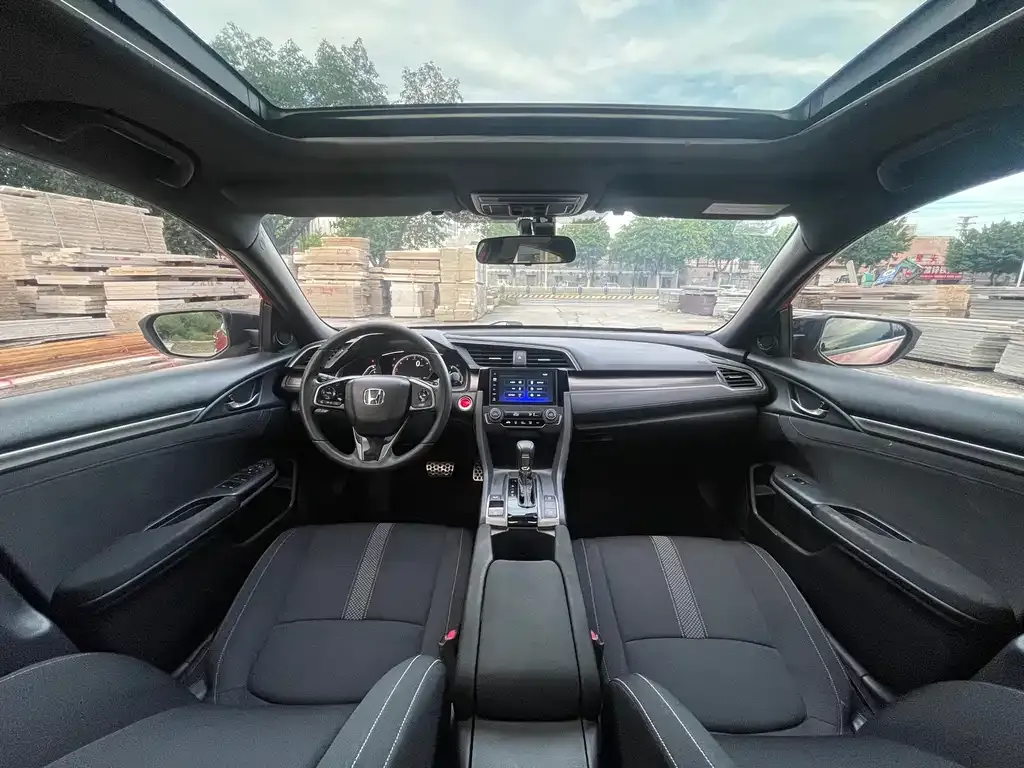 Honda Civic 2021 из CN, фото 10
