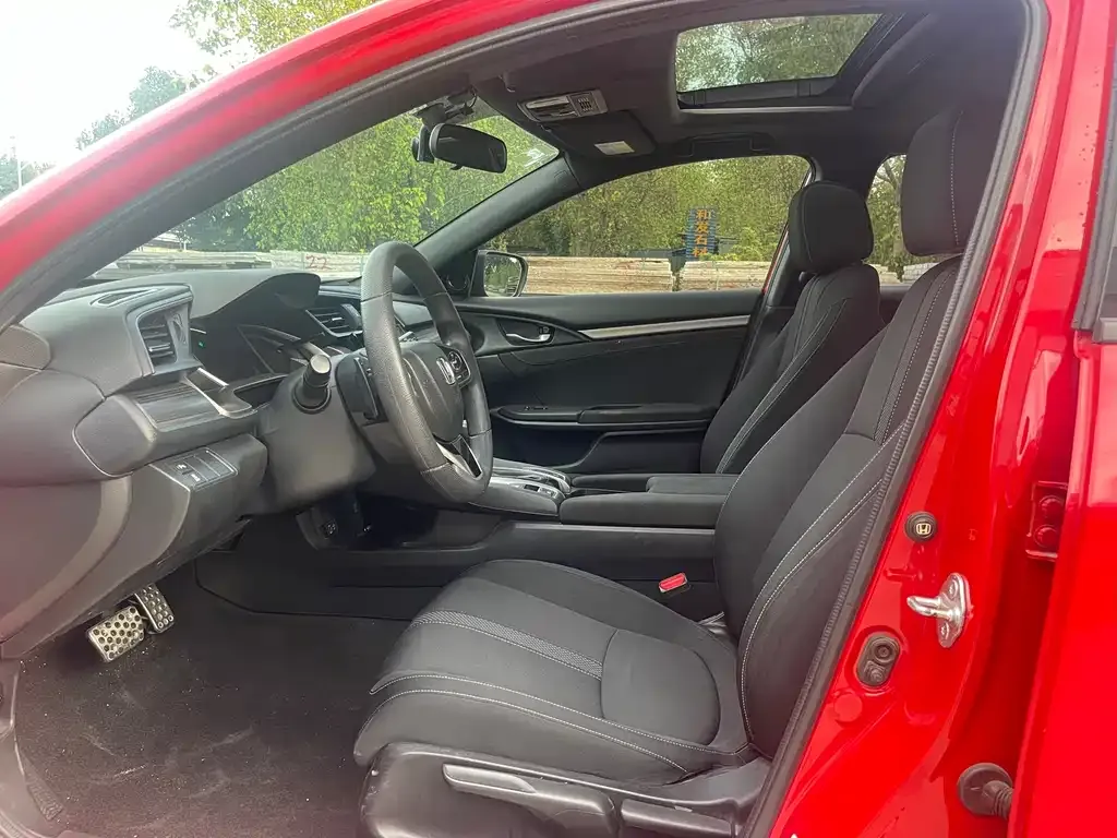 Honda Civic 2021 из CN, фото 6
