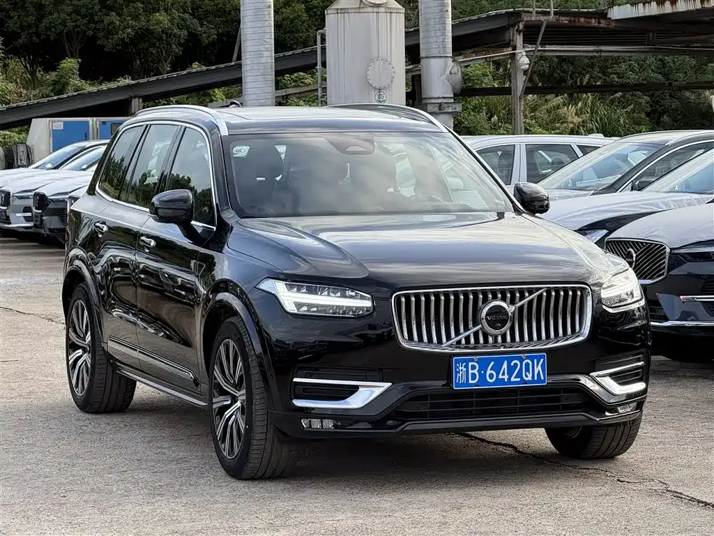 Volvo XC90 2023 из CN, фото 3