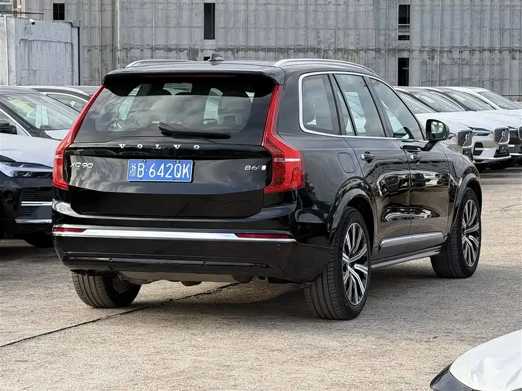 Volvo XC90 2023 из CN, фото 6