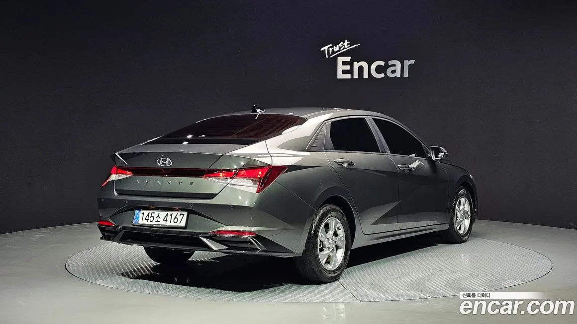 Hyundai AVANTE — фото 2