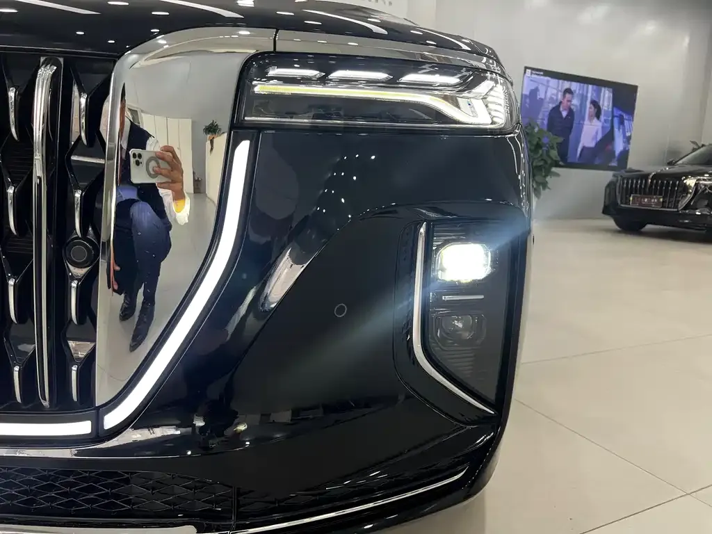 Hongqi H9 2025 из CN, фото 3