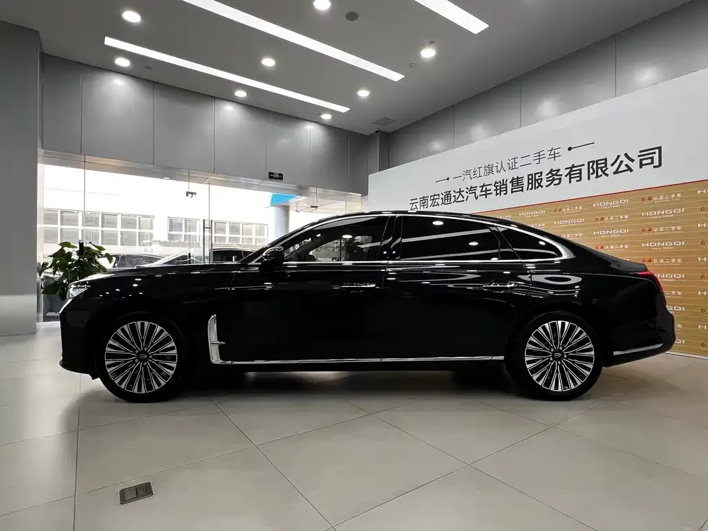 Hongqi H9 2025 из CN, фото 4