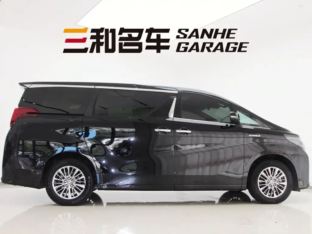 Toyota Alphard 2021 из CN, фото 4