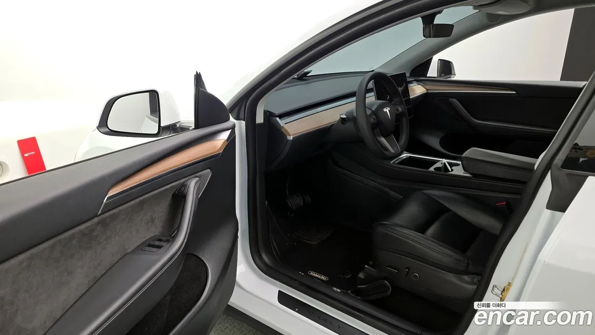 Tesla Model Y 2022 из KR, фото 10