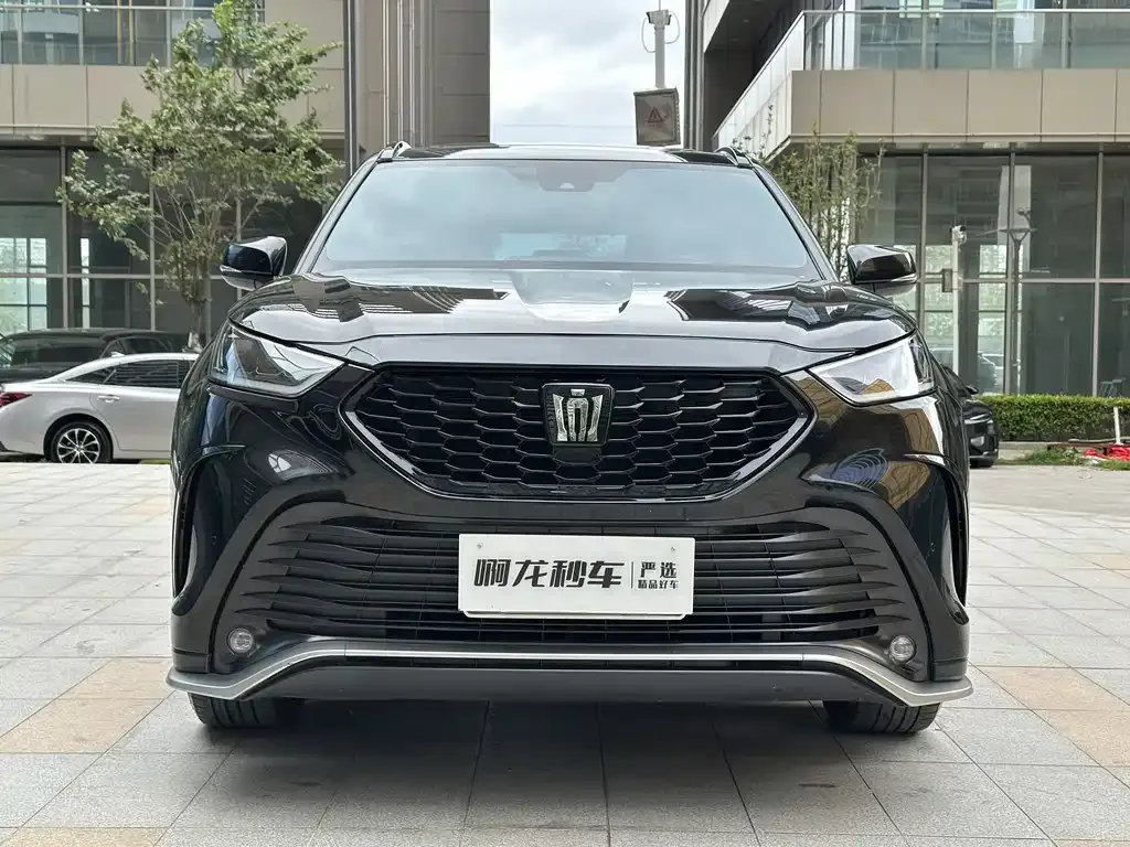 Toyota Crown Kluger 2025 из CN, фото 2