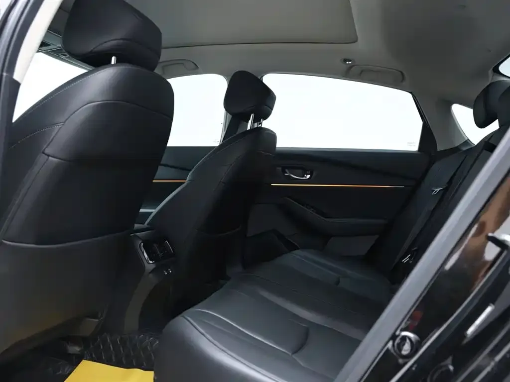 Honda Accord 2023 из CN, фото 10